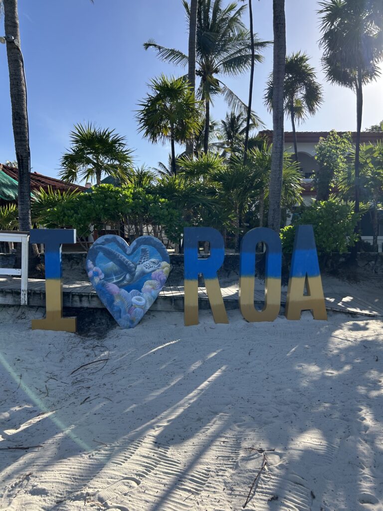 Roatan Honduras Holicay